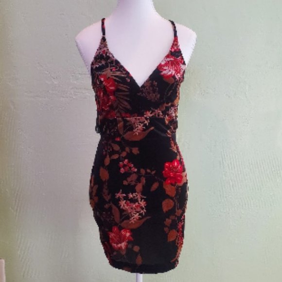 Venus Black Floral Mini Dress - Picture 1 of 7